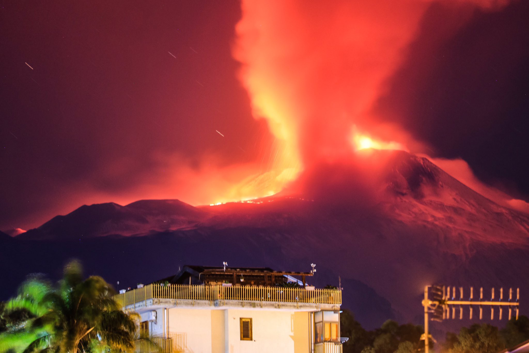 Разрушение вулкана
